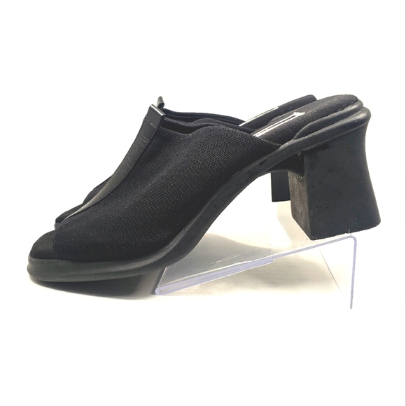 Caressa Ultima Series Black Slip on Block Heel Sandals Womans size 9 M - Picture 4 of 9